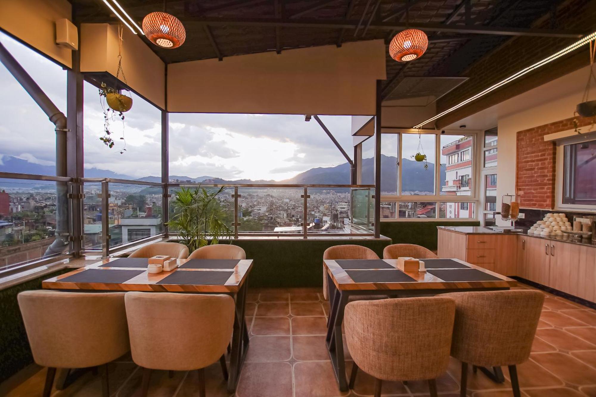 Hotel Vistara Kathmandu Ngoại thất bức ảnh