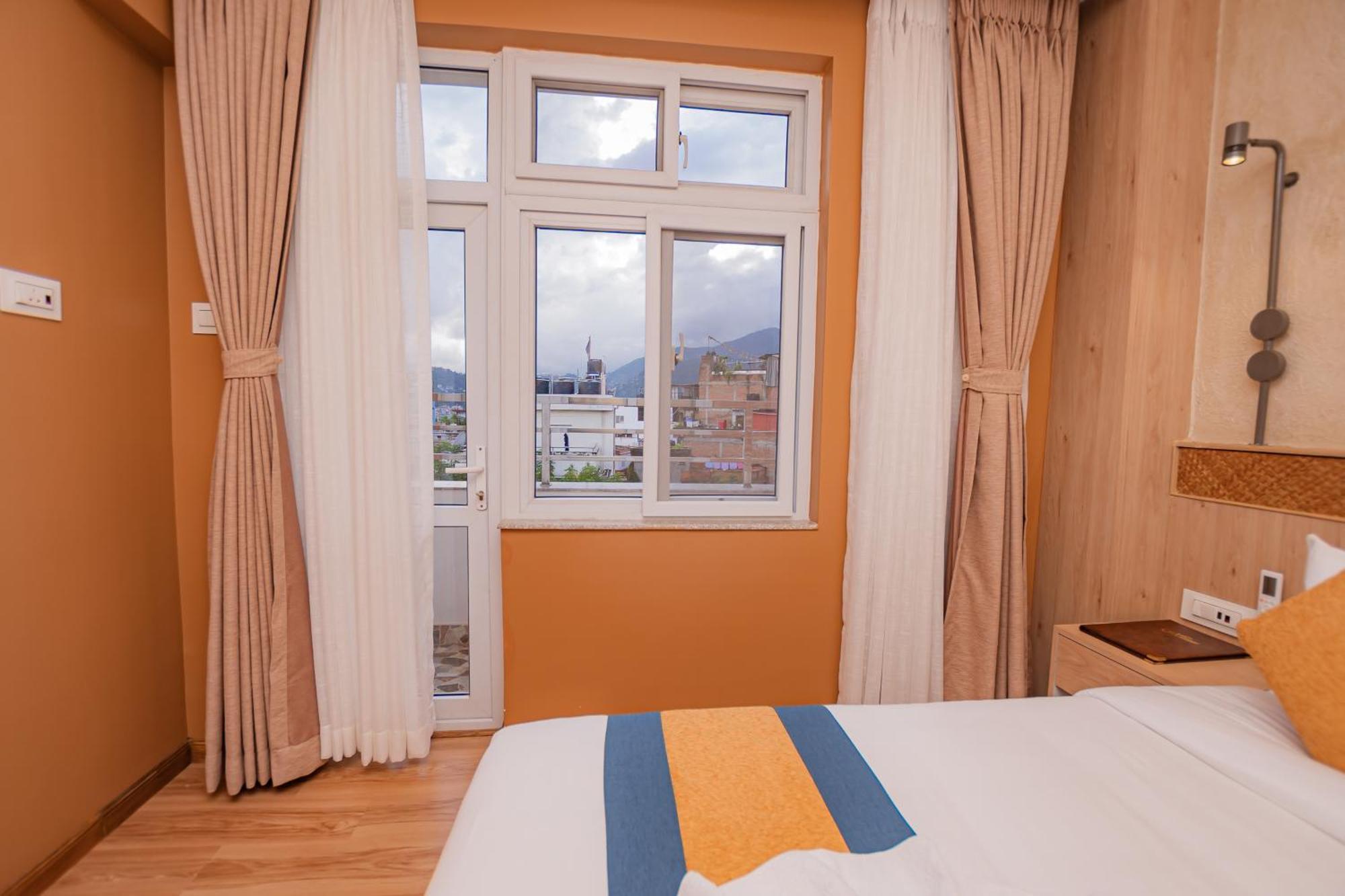 Hotel Vistara Kathmandu Ngoại thất bức ảnh
